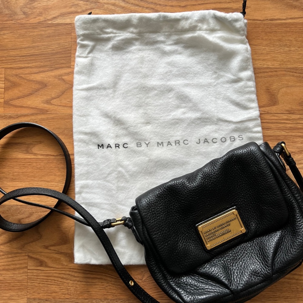 MARC by Marc Jacobs Classic Q Isabelle Crossbody Bag, Black